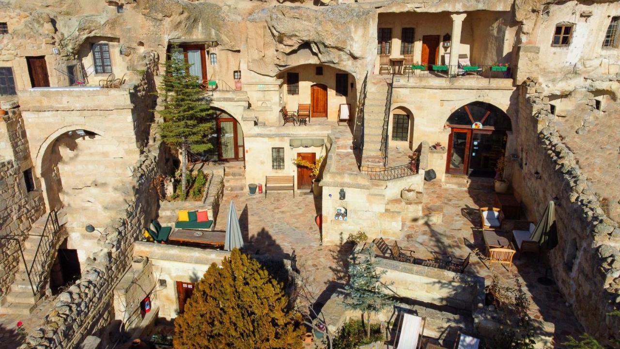 4 Cave House - Special Class Готель Урґюп